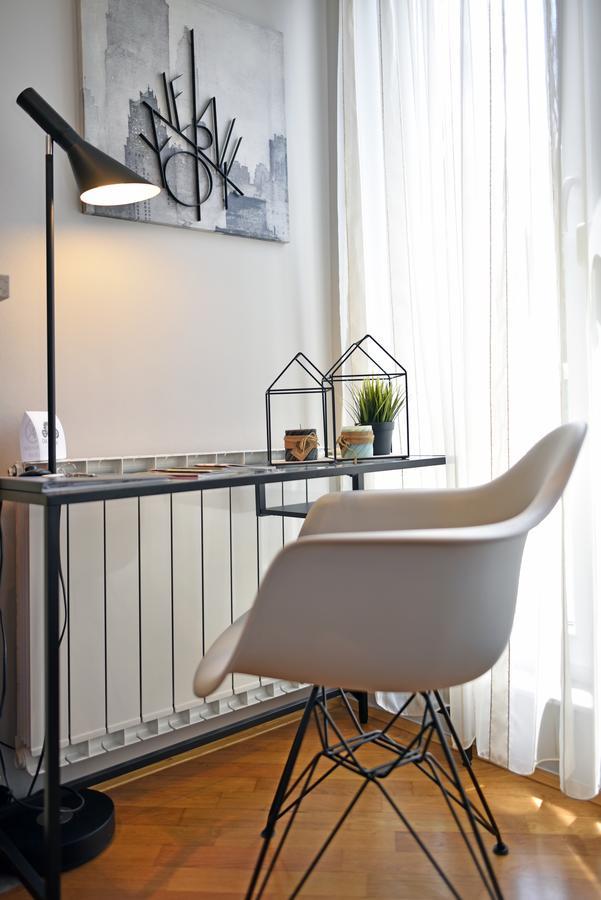 Old Clock Apartment Zagreb Luaran gambar